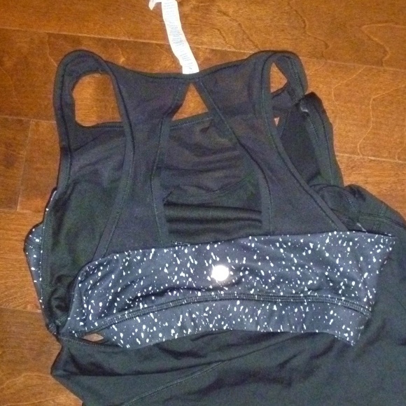 NWOT Lululemon Bra + One Strap Tank Combo - Picture 3 of 5
